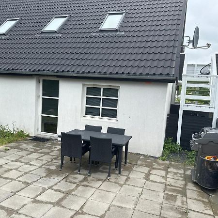 2 Bedroom Apartment Near The Sea 티스빌델레제 외부 사진