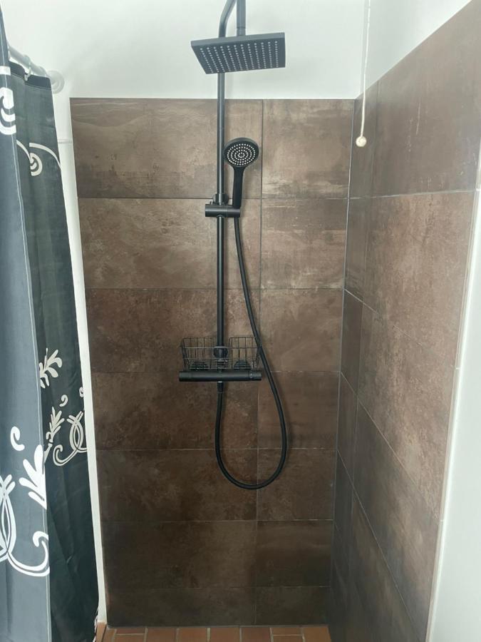 2 Bedroom Apartment Near The Sea 티스빌델레제 외부 사진